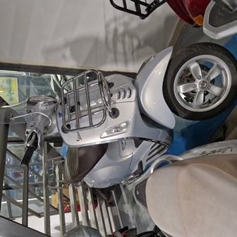 Piaggio Vespa Primavera 50